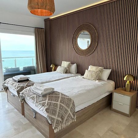 Amazing Frontline Sea Views Studio Apartment Castillo Del Vigia Torremolinos Buitenkant foto