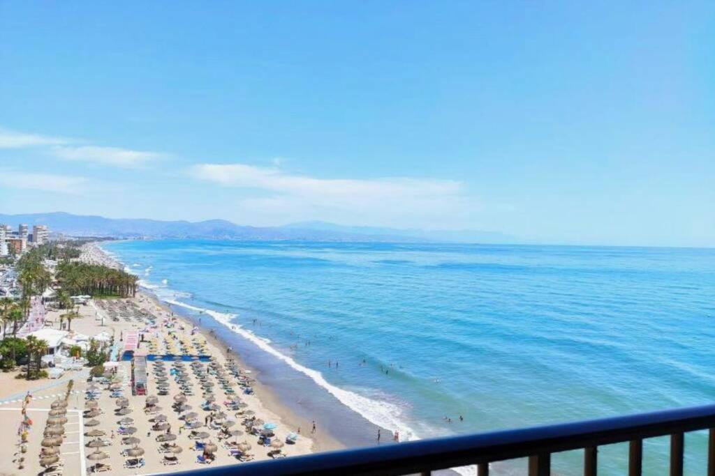 Amazing Frontline Sea Views Studio Apartment Castillo Del Vigia Torremolinos Buitenkant foto