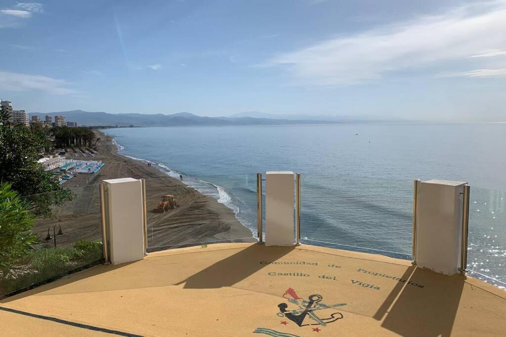 Amazing Frontline Sea Views Studio Apartment Castillo Del Vigia Torremolinos Buitenkant foto