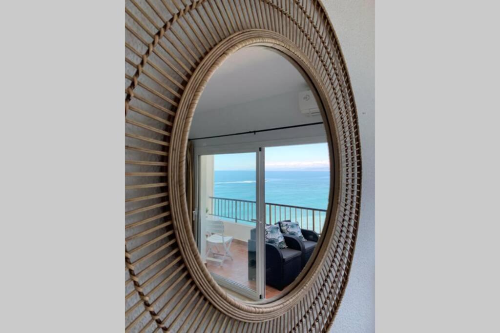 Amazing Frontline Sea Views Studio Apartment Castillo Del Vigia Torremolinos Buitenkant foto