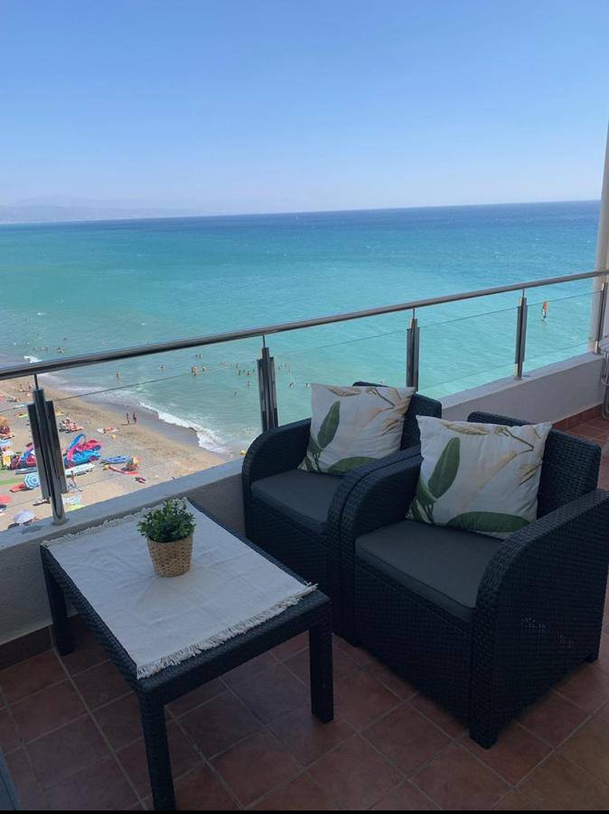Amazing Frontline Sea Views Studio Apartment Castillo Del Vigia Torremolinos Buitenkant foto