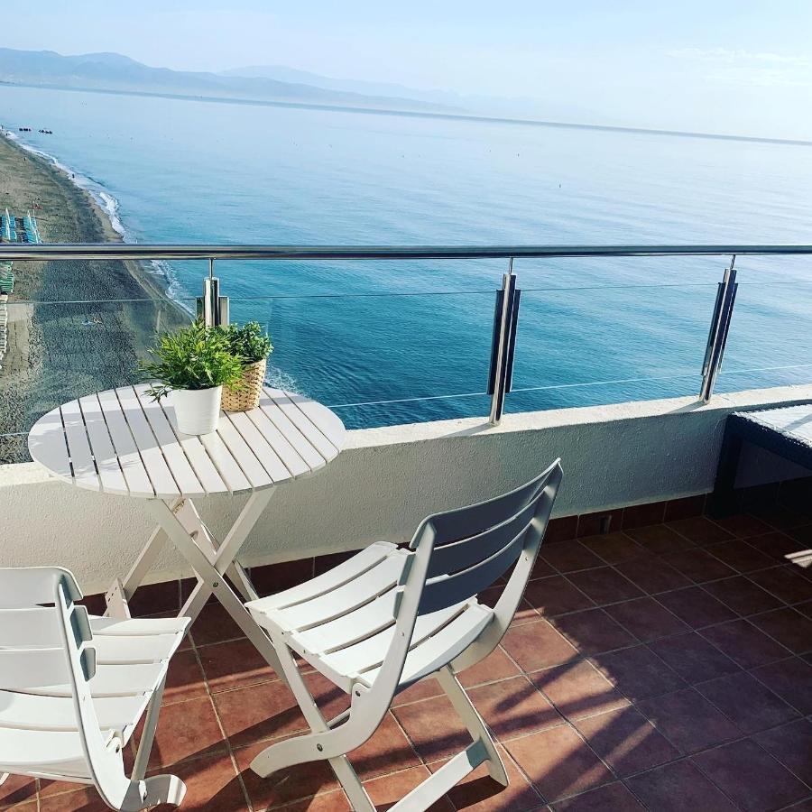 Amazing Frontline Sea Views Studio Apartment Castillo Del Vigia Torremolinos Buitenkant foto